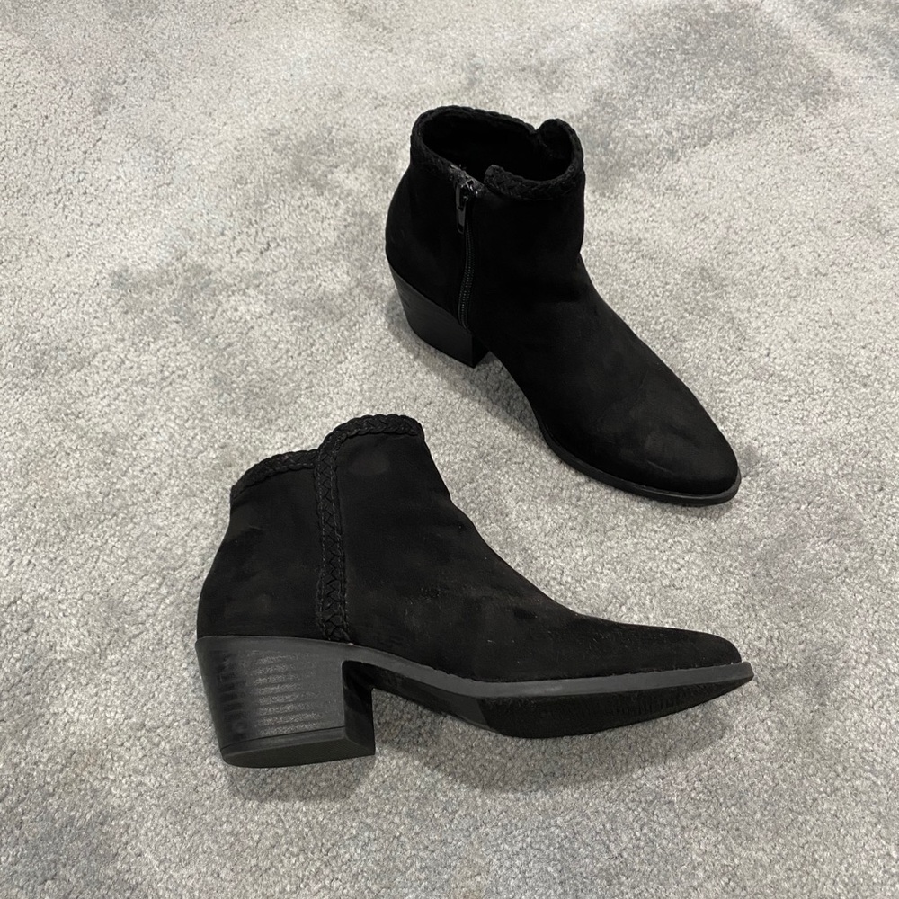 Forever21 Suede Booties - Picture 3 of 8